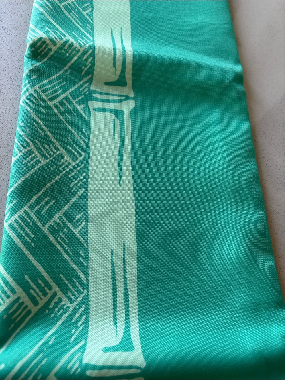 Kauhale Living Hawaiian Tablecloth - Picture 5 of 7